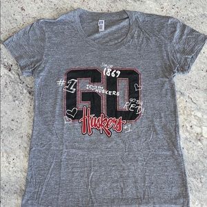 AMERICAN APPAREL HUSKERS TEE!